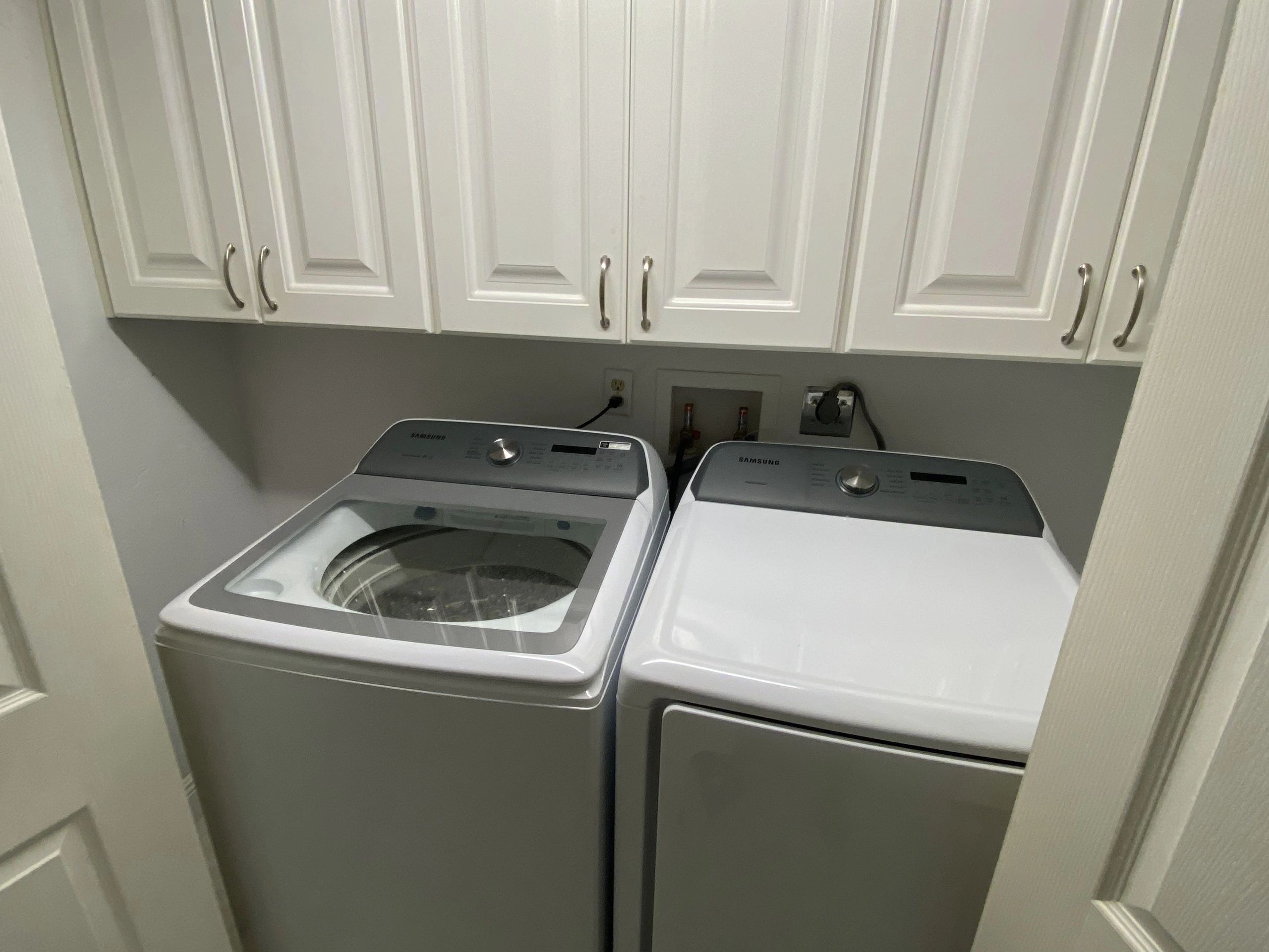Unit 303 — In-unit Washer & Dryer
